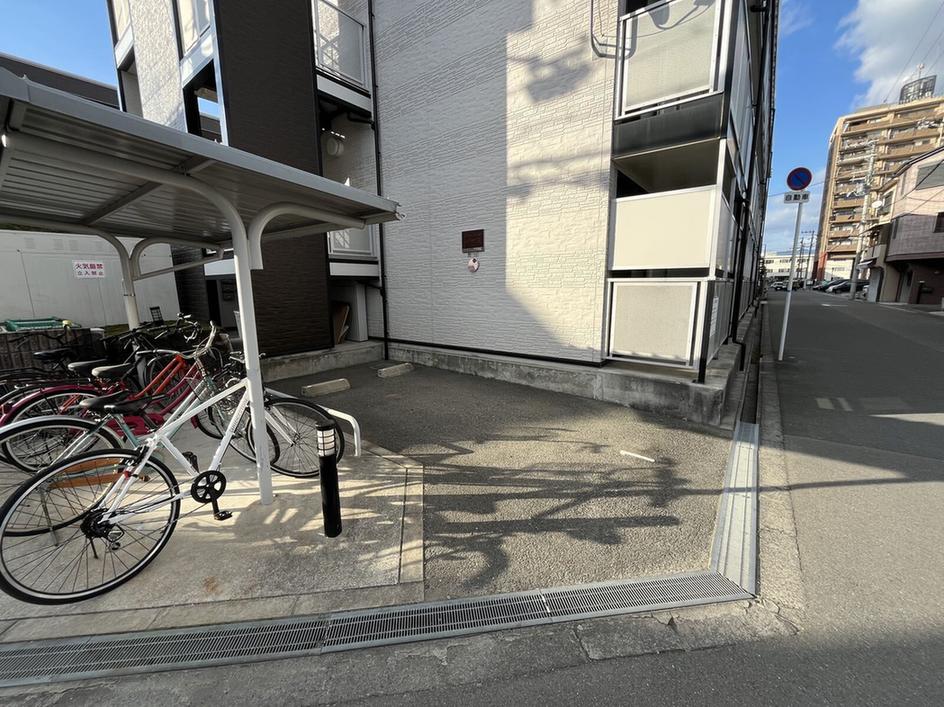 レオパレスフローレセア その他4