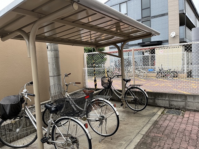 レオパレス中井町５ その他