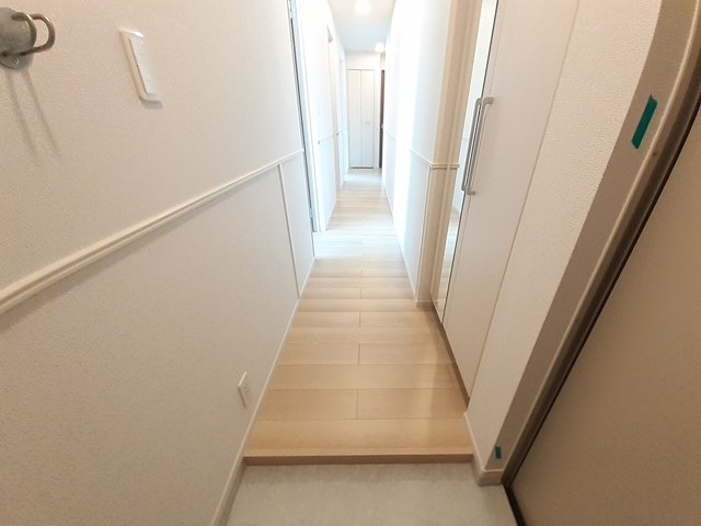 グレース讃良 玄関