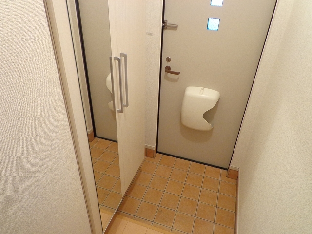 ソレイユ 玄関