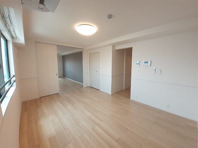 サニーレジデンス高槻本町 リビング