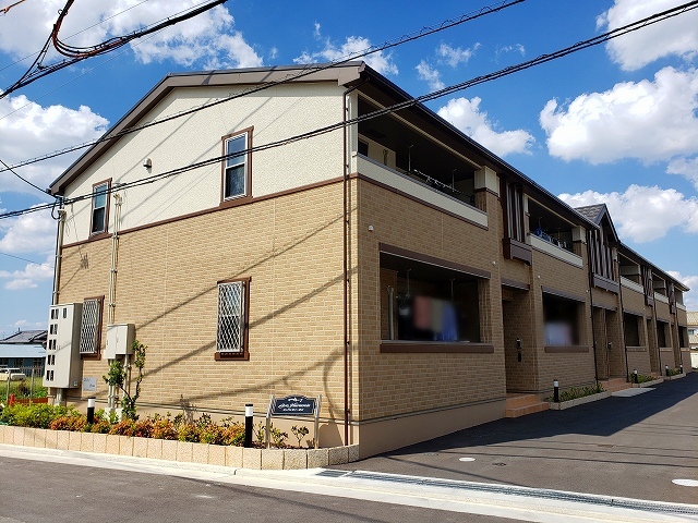サン　アルモニー　寺川 外観
