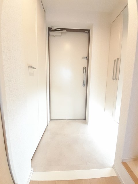 シェモワ　八尾 玄関
