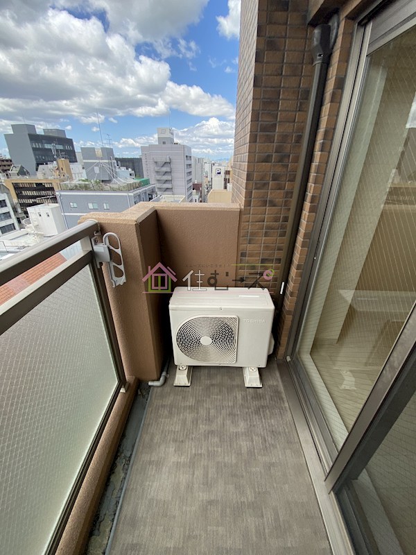 プレサンス新大阪コアシティ ベランダ