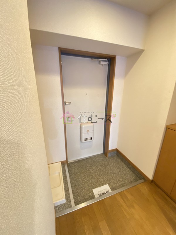 エテルノヨシダ 玄関
