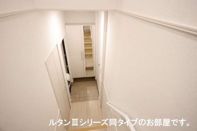 ソレアード　コート 玄関