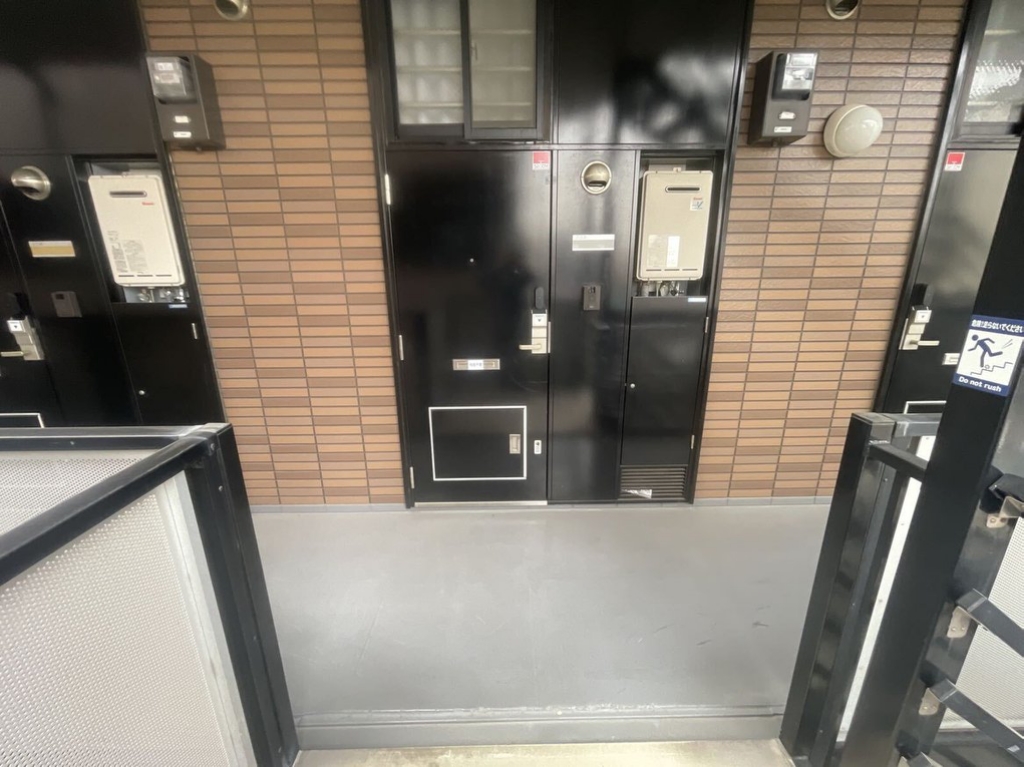 レオパレスネスト中百舌鳥 その他