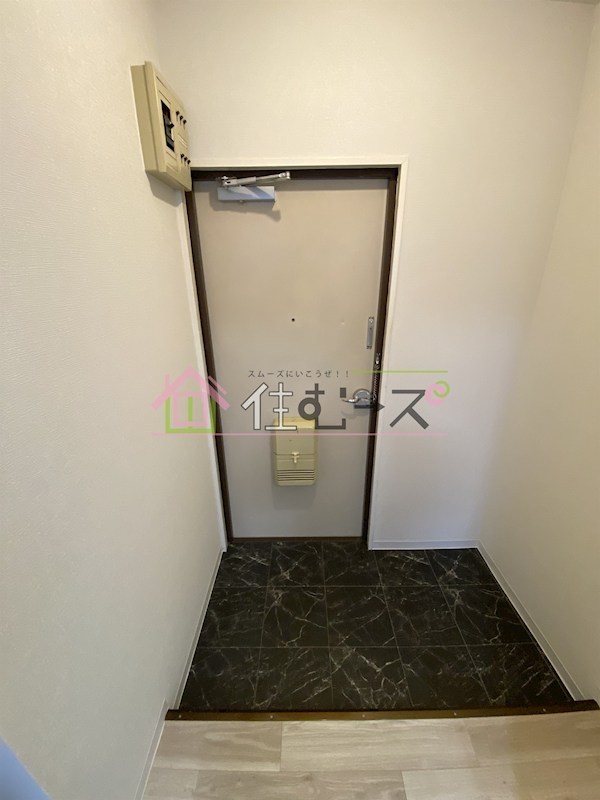 ヒューマンビレッジ 玄関