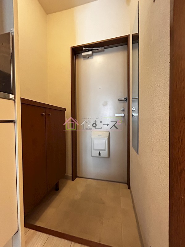 ハイム北加賀屋 玄関