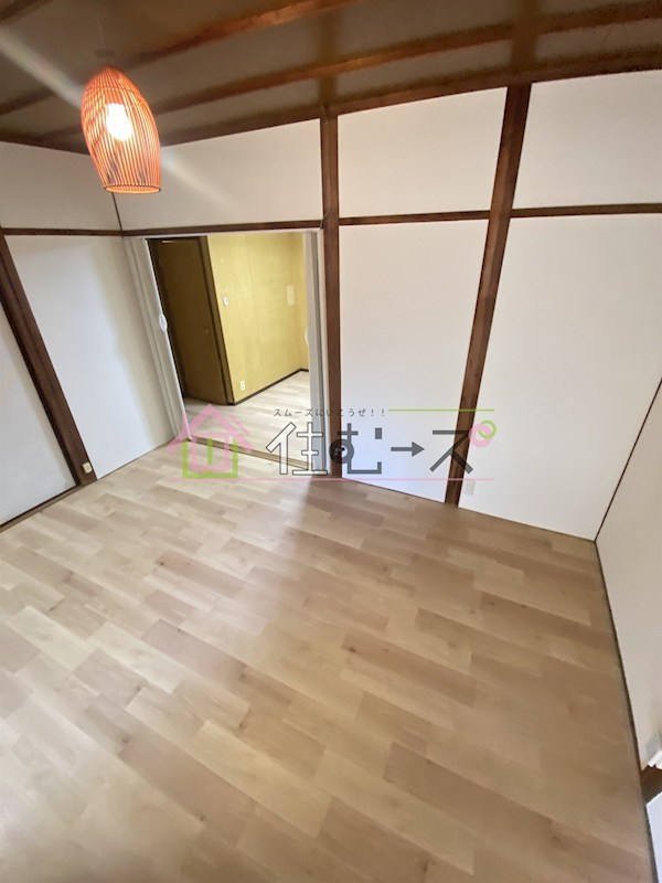 瓜破5丁目貸家 リビング