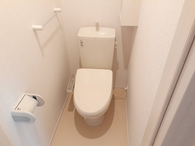 サニーレジデンス西三国Ｈ トイレ