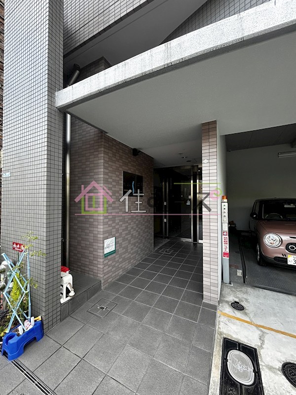 新大阪セレニテ エントランス