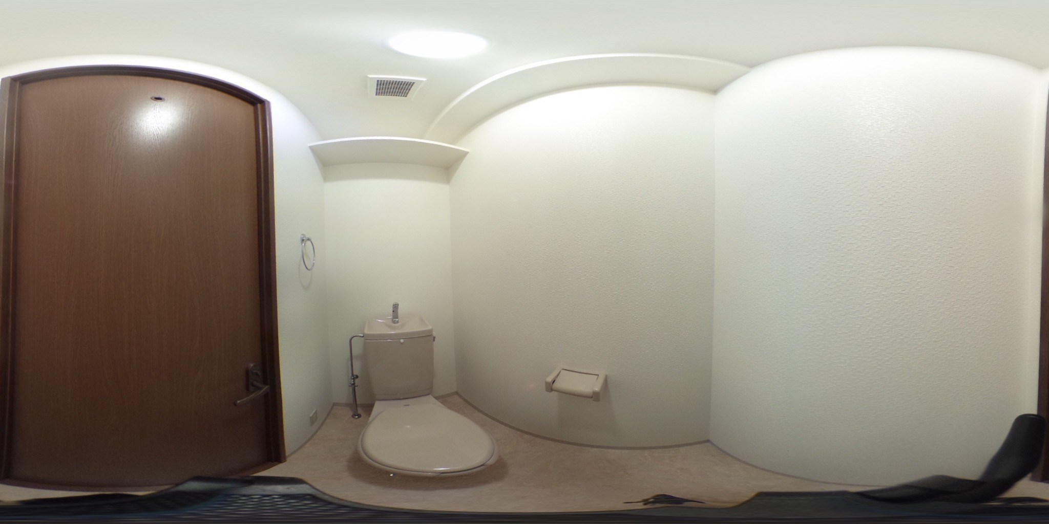 新大阪セレニテ トイレ