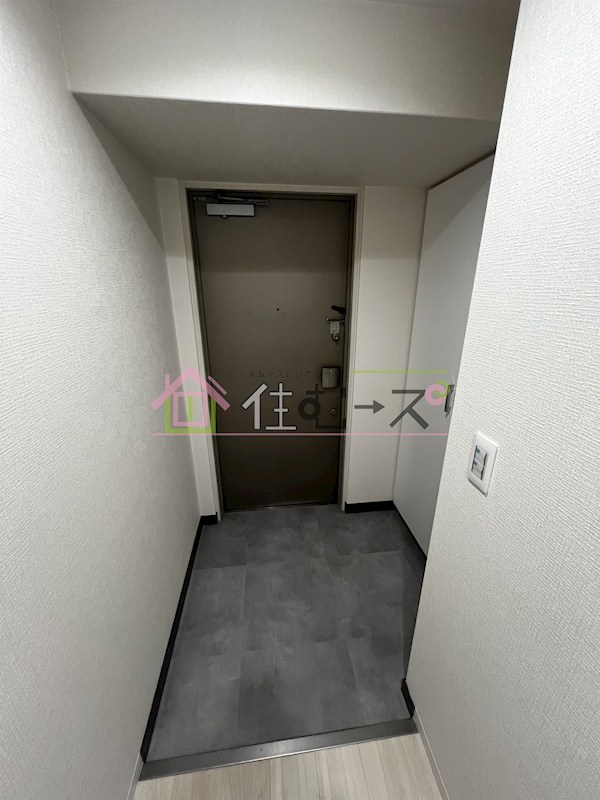 南堀江アパートメントシエロ 玄関