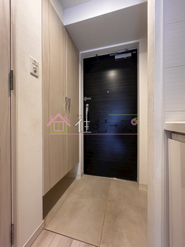 S-RESIDENCE阿波座West 玄関