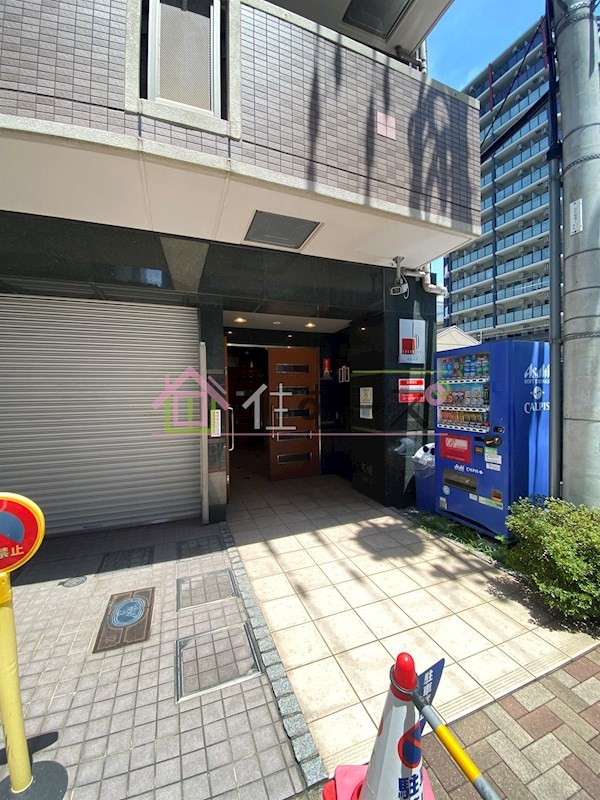 レジェンドール堺筋本町 エントランス