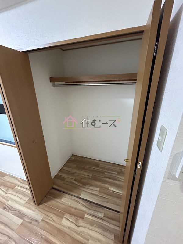 レジェンドール堺筋本町 収納