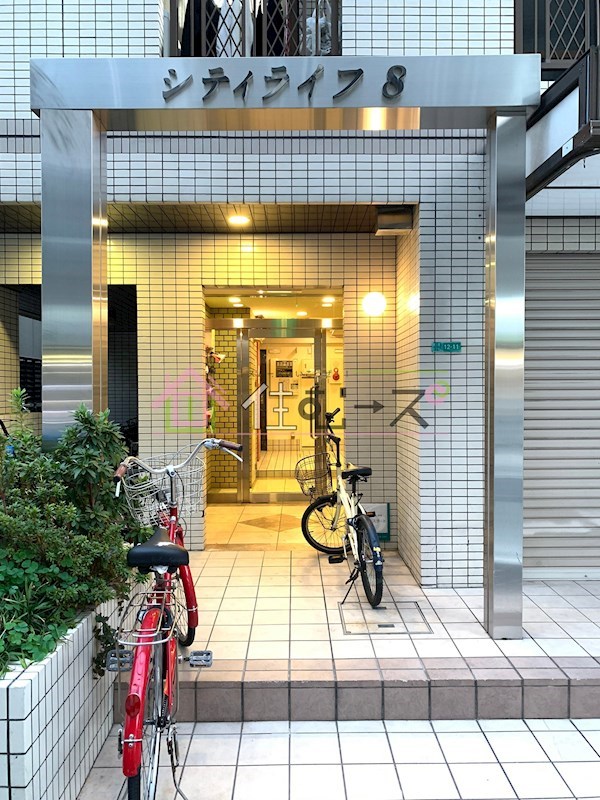 シティライフ8  エントランス