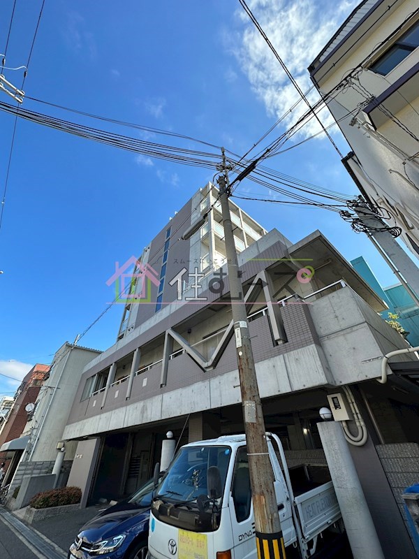 M's court 外観