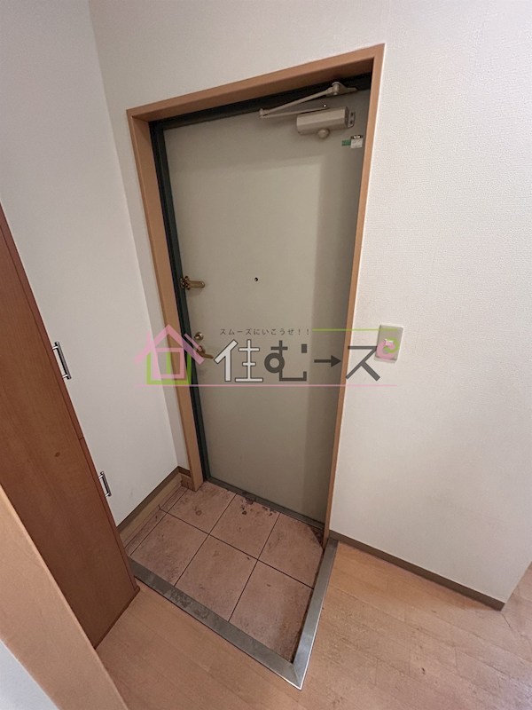グリーンコープ三津屋 玄関