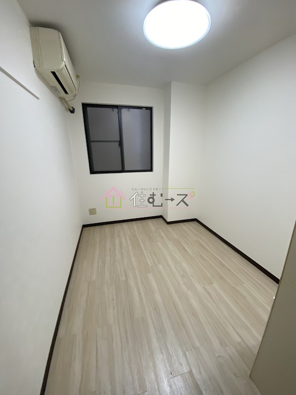 パインリーフ天下茶屋 ベッドルーム