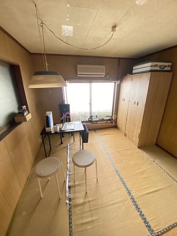 岸里東1丁目貸家 ベッドルーム