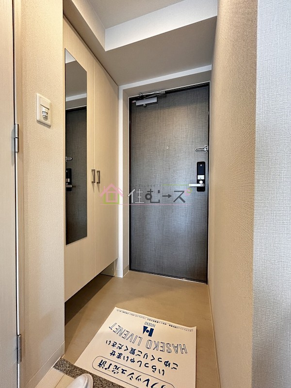 エスリードレジデンス大阪本町 玄関