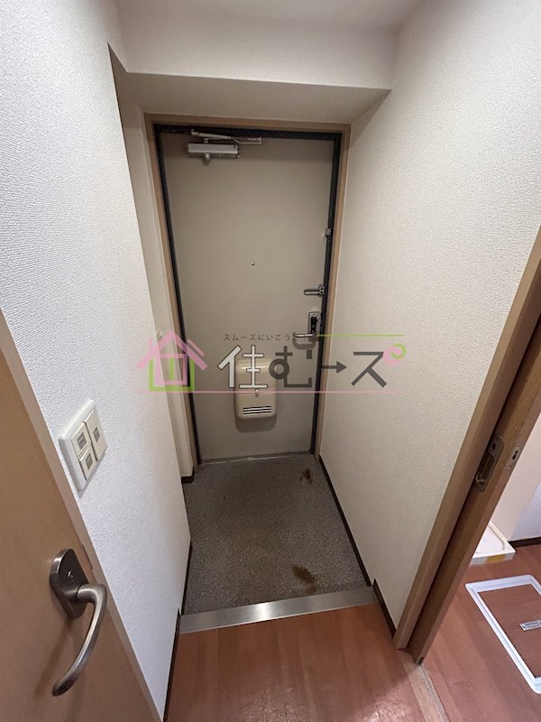 寺田町ハイツ 玄関