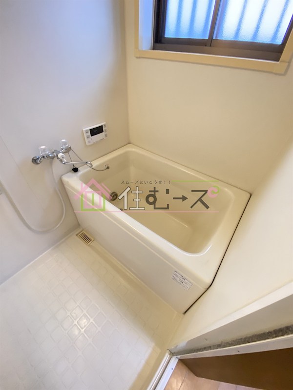 大西貸家 風呂画像