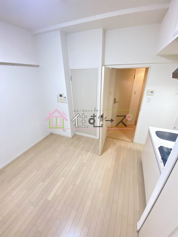 レジディア谷町 リビング