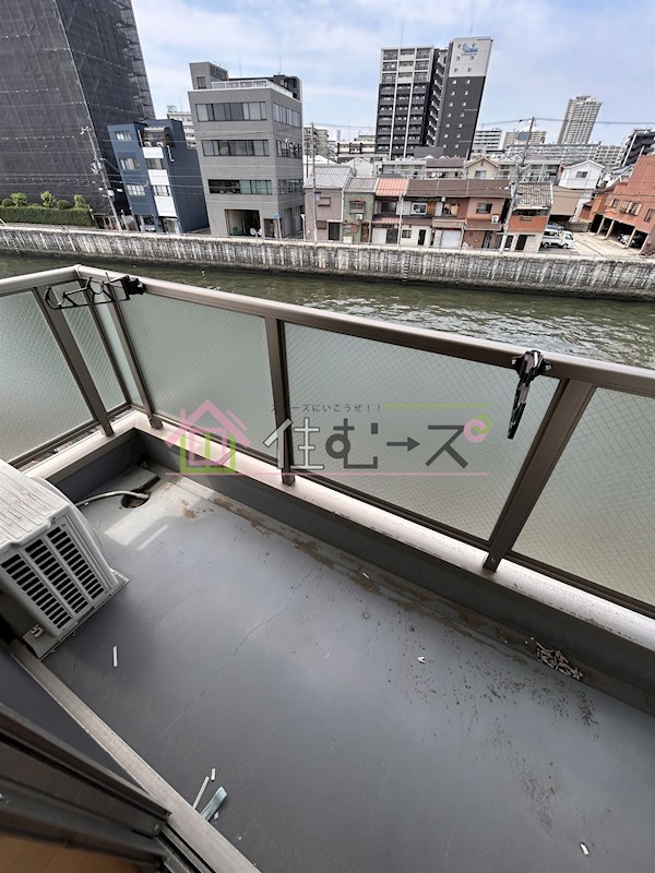 ソレアード京橋 ベランダ