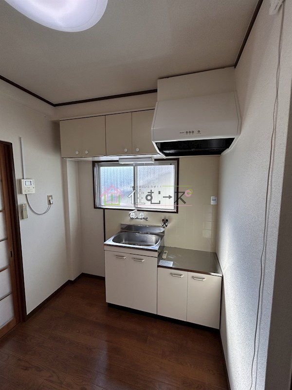 ハイツ長井 キッチン