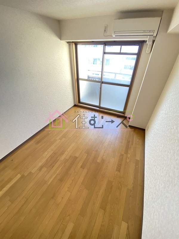 オズレジデンス天下茶屋 ベッドルーム