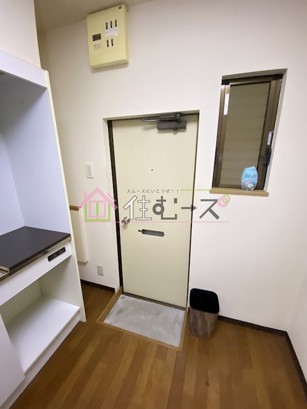 ハイツたんぽぽ 玄関