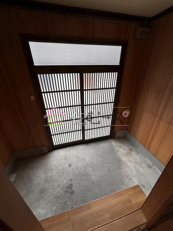 今里借家 玄関