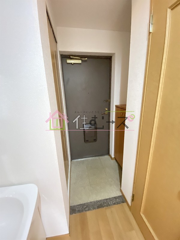 プレサンス梅田インテルノ 玄関