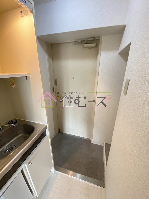 クリオ福島 玄関