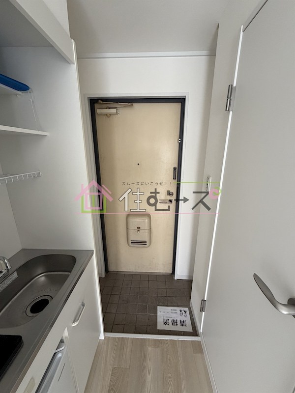 清水728ハイツ 玄関