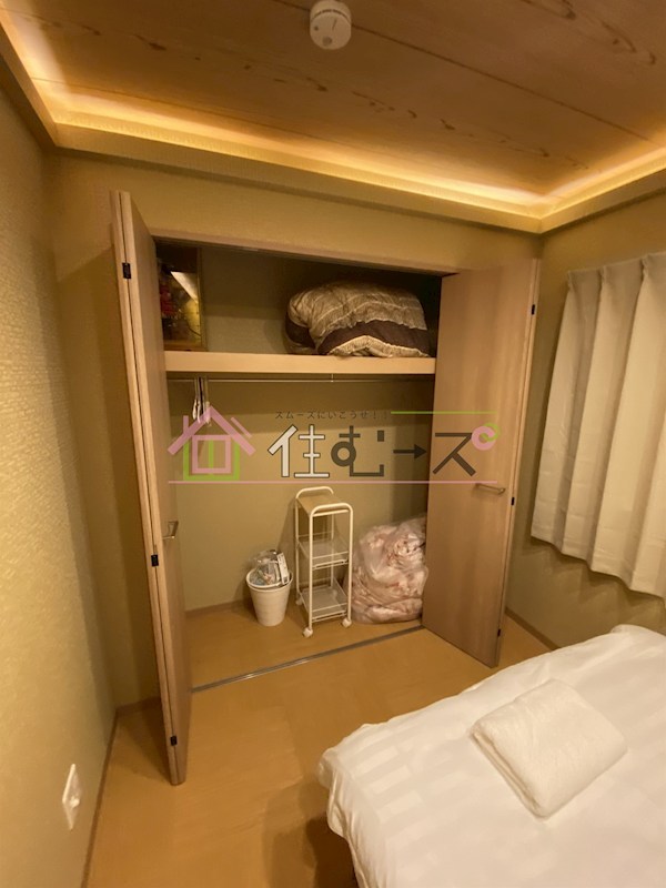 安立3-3-19貸家 収納