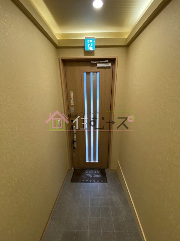 安立3-3-19貸家 玄関