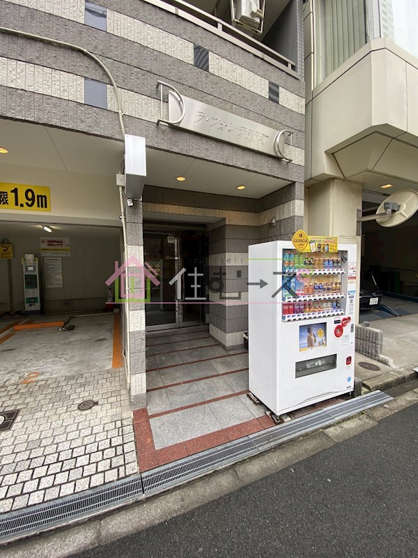 B-RISE新町 エントランス