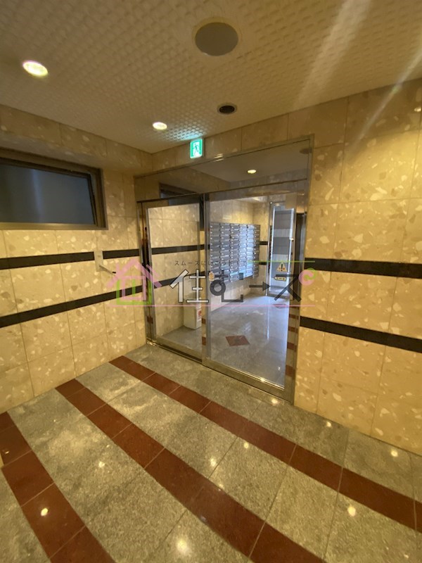 B-RISE新町 ロビー