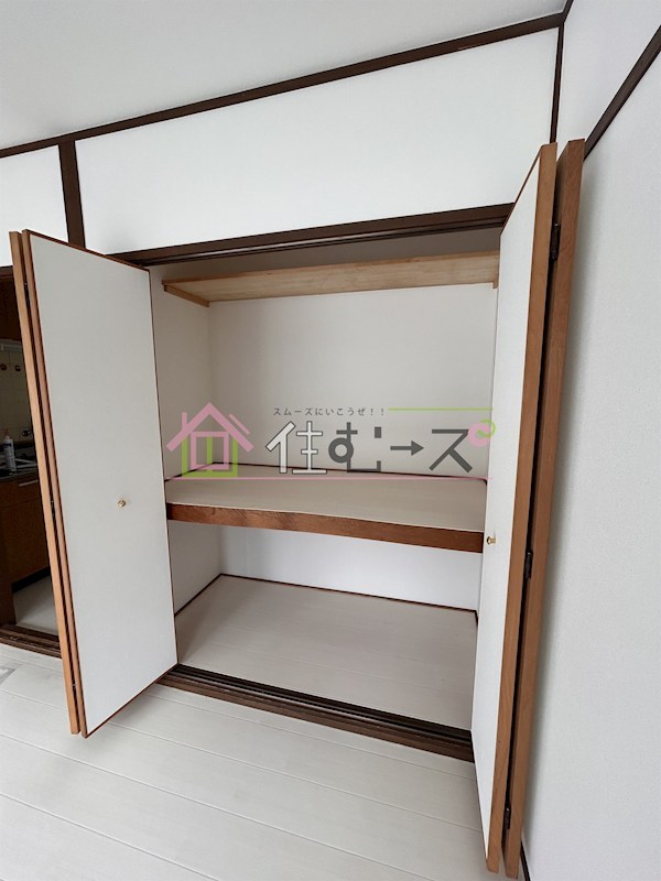 アメニティ敷津 収納