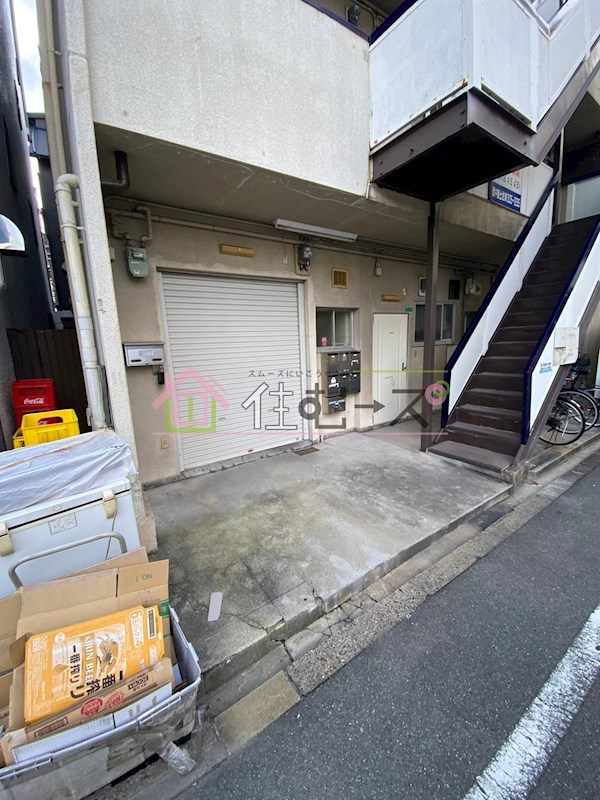 協和ハイツ エントランス