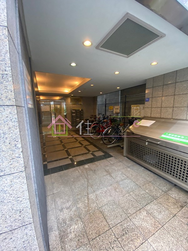 オレンジコート西心斎橋 エントランス
