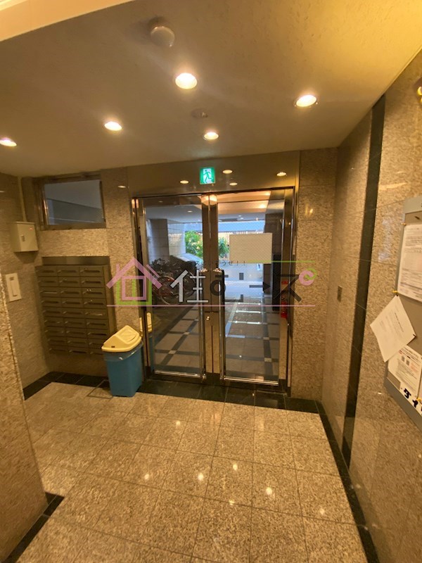 オレンジコート西心斎橋 ロビー