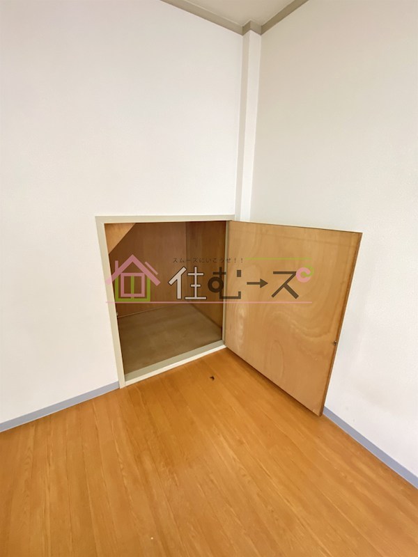 京橋ファインビル 収納