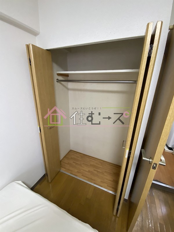 エスリード難波  収納