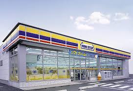 エスリード難波  コンビニ