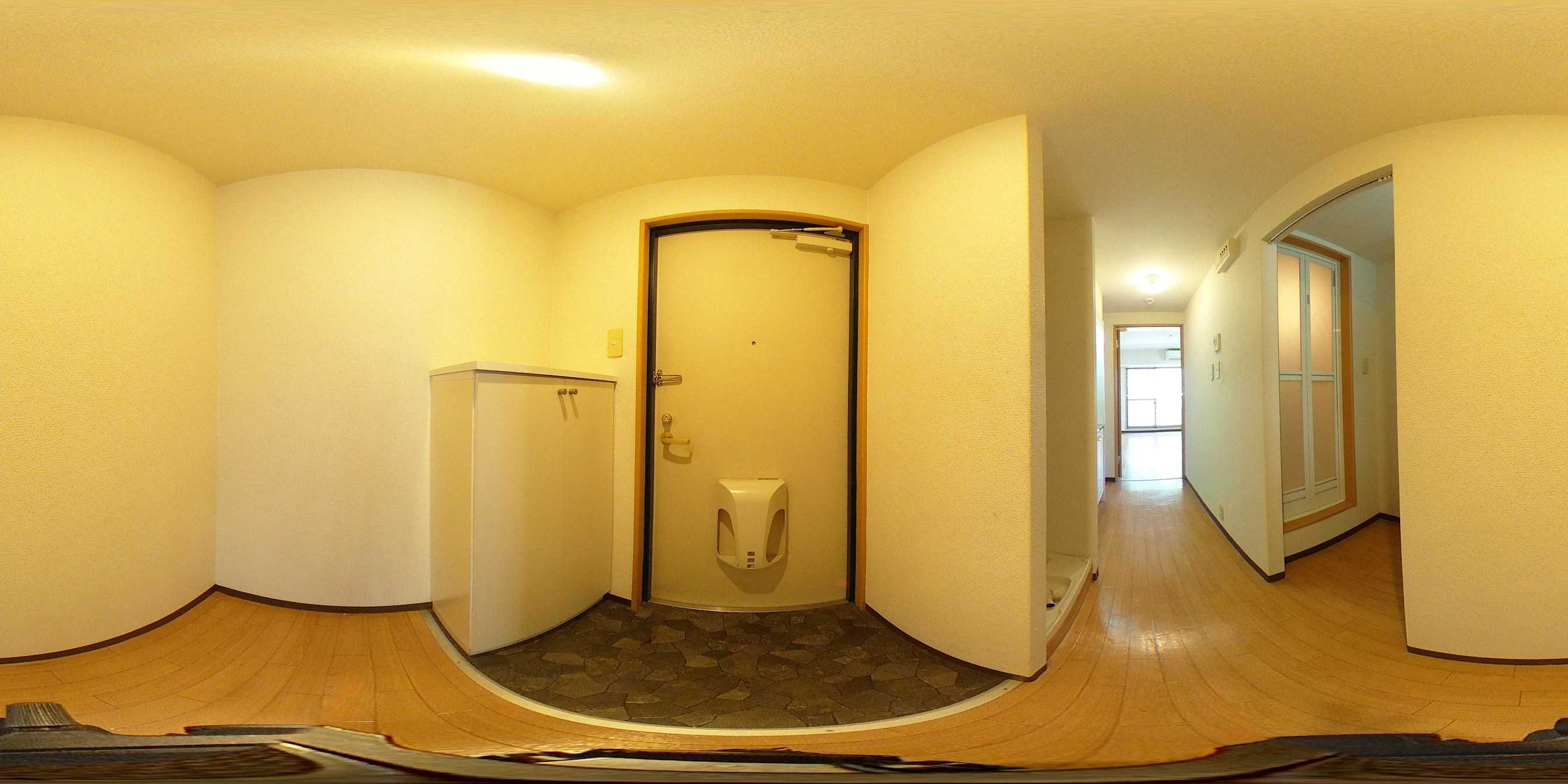 M'プラザ新大阪弐番館 玄関